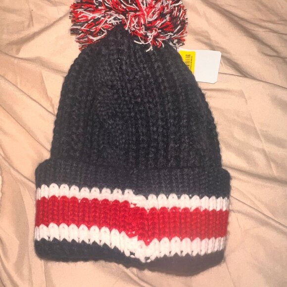 Boston City Beanie Knit Hat W/Pom Winter Cuffed Cap Sport Fans Gift for Unisex - Picture 3 of 4